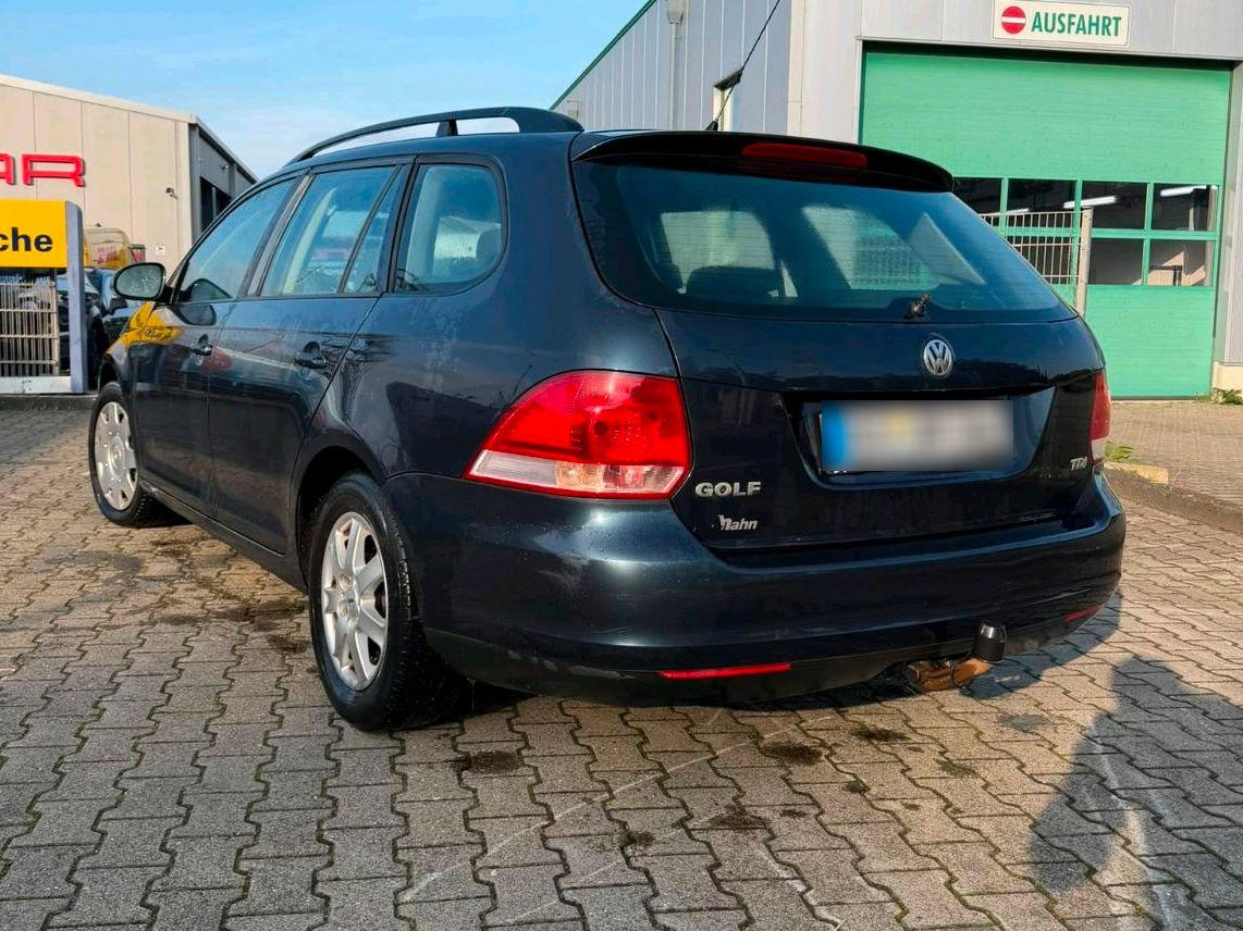 Volkswagen Golf 2008 — interior