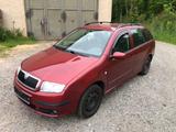 Skoda Fabia Combi 1.4 16V 74 kW Ambiente Ambiente - Skoda Fabia: 16v Combi Ambiente