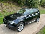 BMW X3 2.5i - E83 - BMW X3 E83 mit Benzin-Antrieb