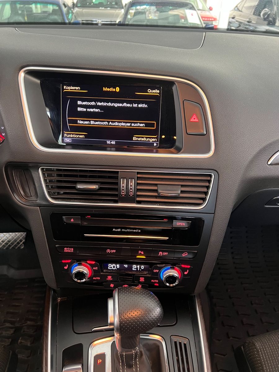 Fahrzeugabbildung Audi Q5 3.0 TDI  quattro S line Sport Plus