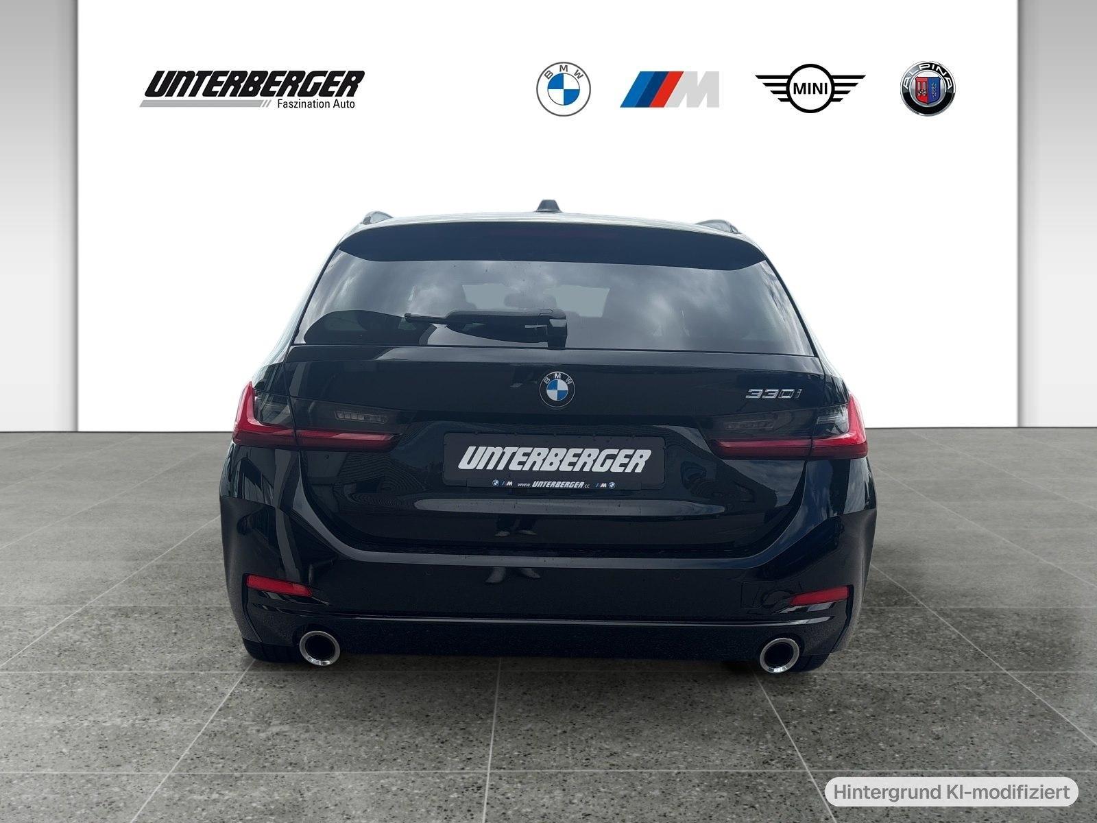 BMW 330i SHZ PDC PANO