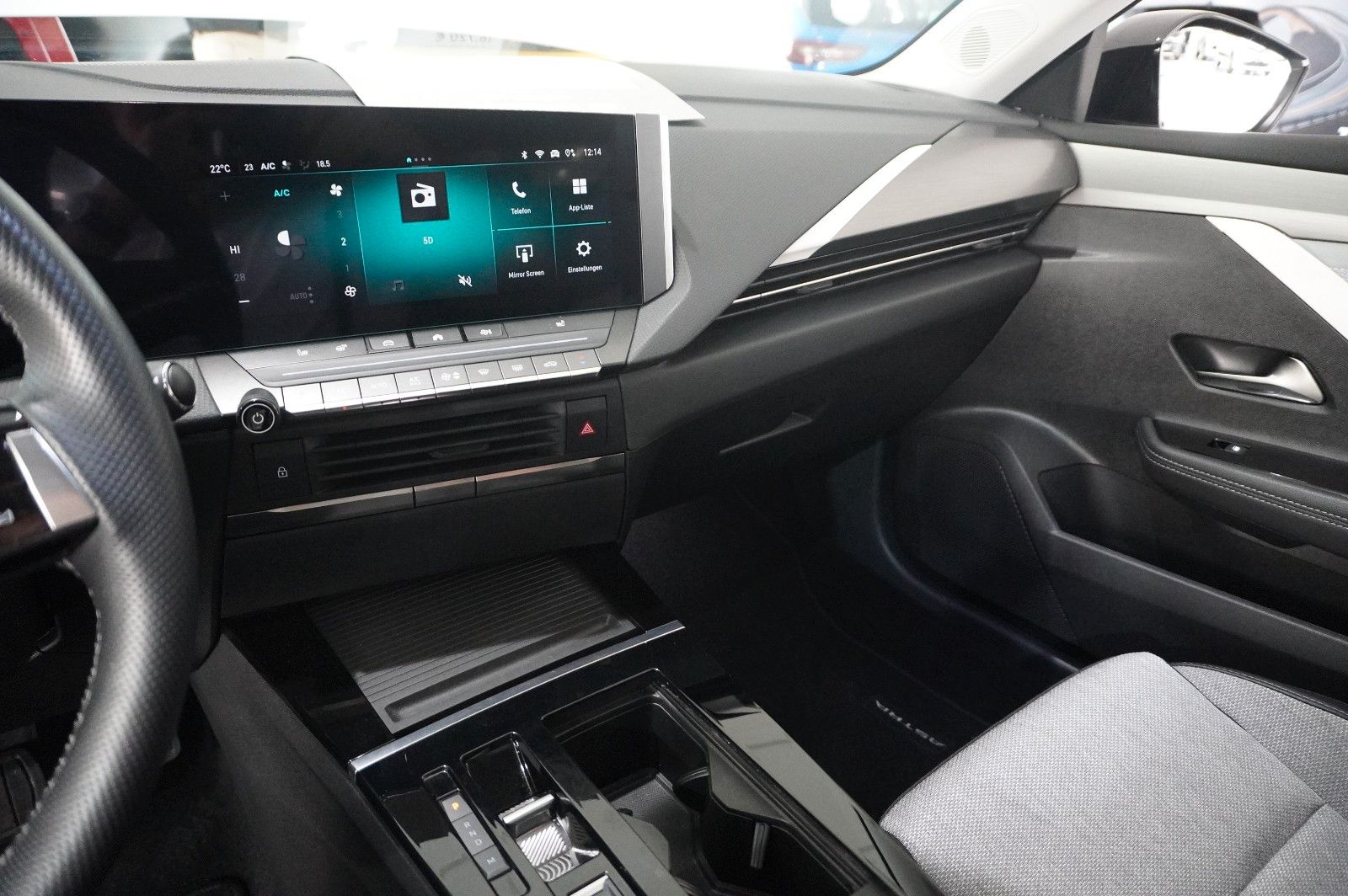 Fahrzeugabbildung Opel Astra L ST 1.5D ELEGANCE NAVI/LED/KAMERA/SPORT