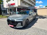 BMW 740 Baureihe 7 Lim 740 d xDrive M Sport - BMW 740 in München