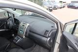 Toyota Corolla Verso 2.2 D-CAT Sol - Toyota Corolla Verso: Kombi