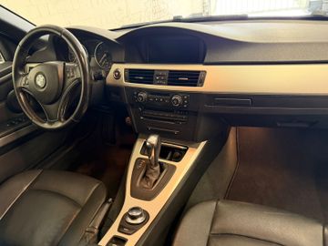 BMW 320 - 11