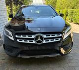 Mercedes-Benz GLA 180 AMG Line AMG Line - Mercedes-Benz GLA 180 von privat