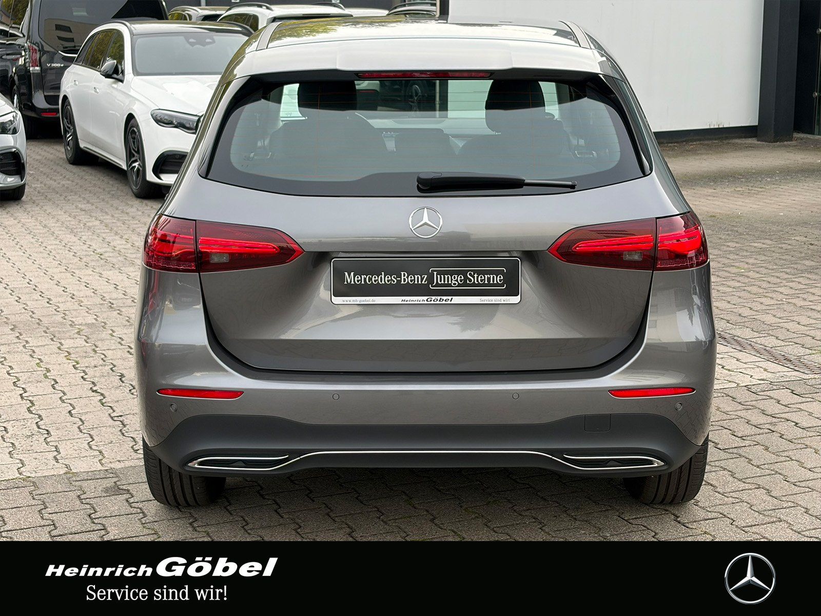 Fahrzeugabbildung Mercedes-Benz B 200 PROGRESSIVE*APPLE-CARPLAY*WINTER-PAKET*KAM