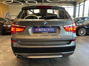 BMW X3 *xDrive*TEMPO*NAVI*2-ZONEN*BI-XENON*