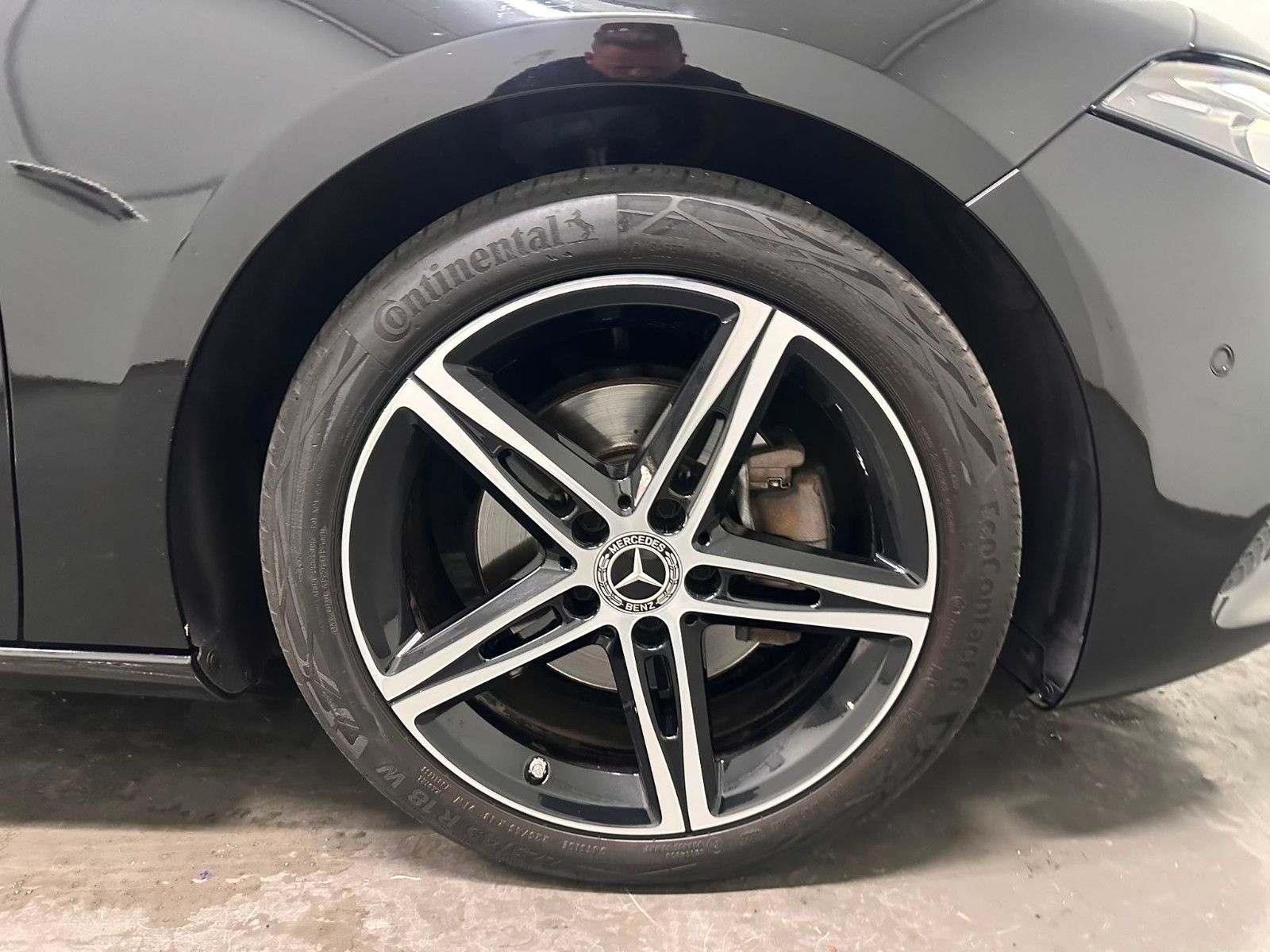 Fahrzeugabbildung Mercedes-Benz A 200 d Limousine NAVI*KLIMA*SH*TOTWI*SPURH*LED*