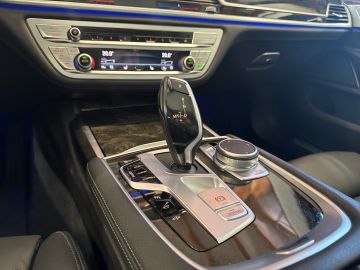 BMW 730 - 11
