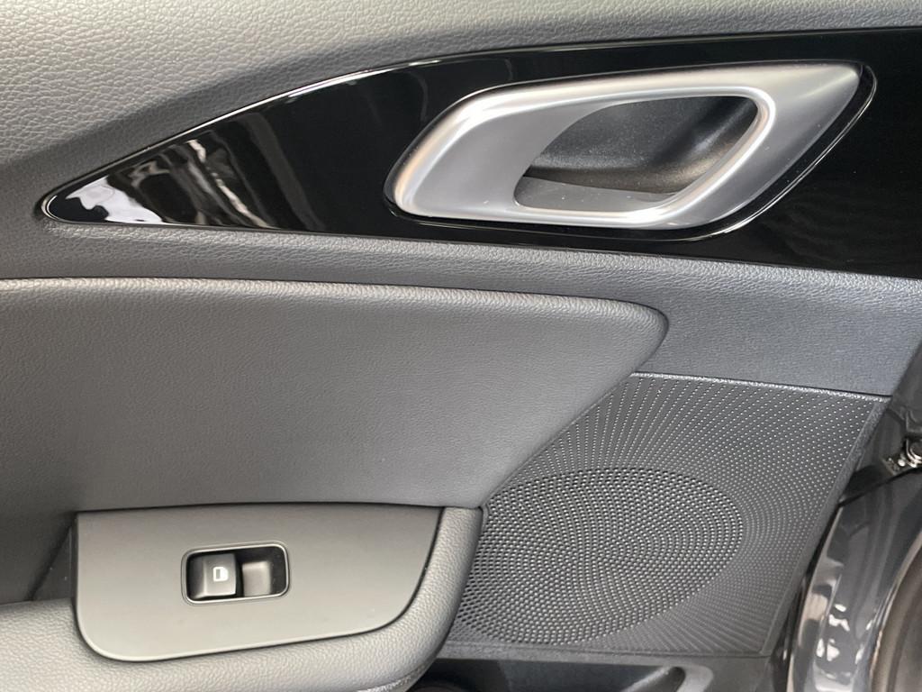 Kia Ceed SW 1.5 T-GDI DCT Spirit