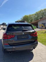 BMW X3 xDrive30d Luxury Line AT Luxury Line - BMW X3: Luxury Line