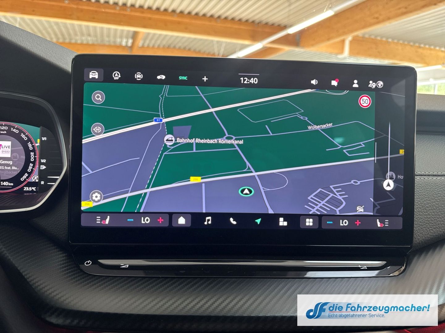 Fahrzeugabbildung SKODA Octavia Combi 2.0 TDI 110 kW Sportline Sportpake