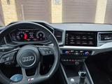 Audi A1 40 TFSI S tronic Sportback - - Audi A1: Standheizung