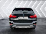 BMW X1 sDrive18d xLine HiFi LED Pano.Dach Navi Shz - BMW X1: Sdrive 18d