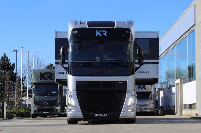 Otros VOLVO FH 500 KR sports and travel,2x AHK