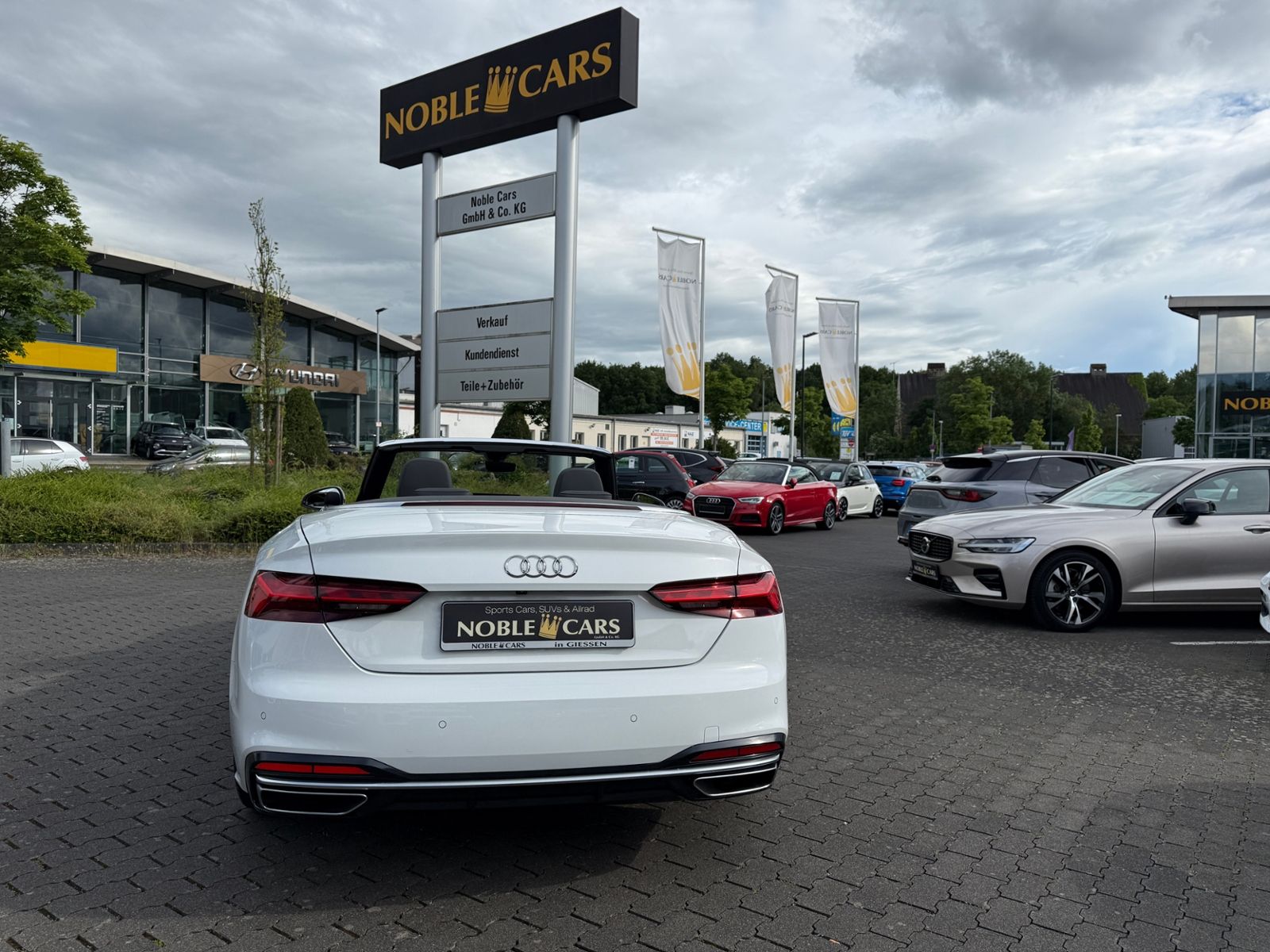 Fahrzeugabbildung Audi A5 Cabrio advanced 40 TFSI S tronic MATRIX KAM