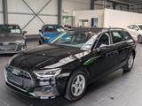 Audi A4  Avant 35 TDI S tronic PDC Navi 8-fach 1.Hand