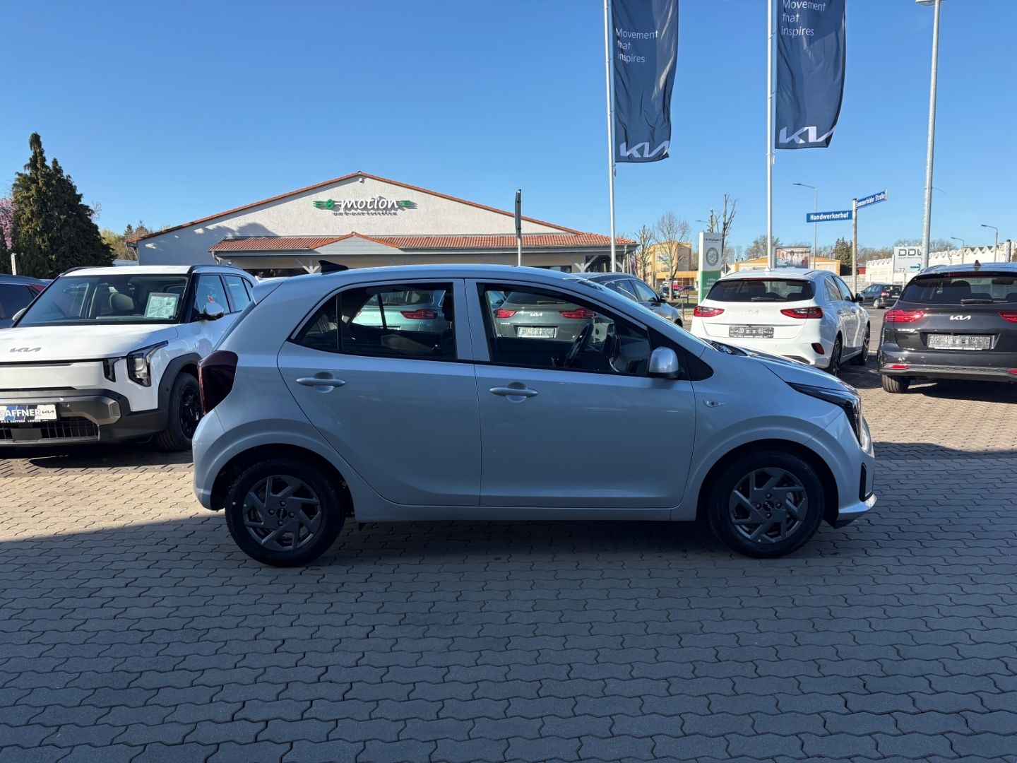 Fahrzeugabbildung Kia Picanto Vision Kamera SHZ Lenkradhzg DAB Navi