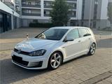 Volkswagen Golf 7 GTI 2.0 TFSI 10.26 TÜV - Volkswagen Golf: GTI TFSI