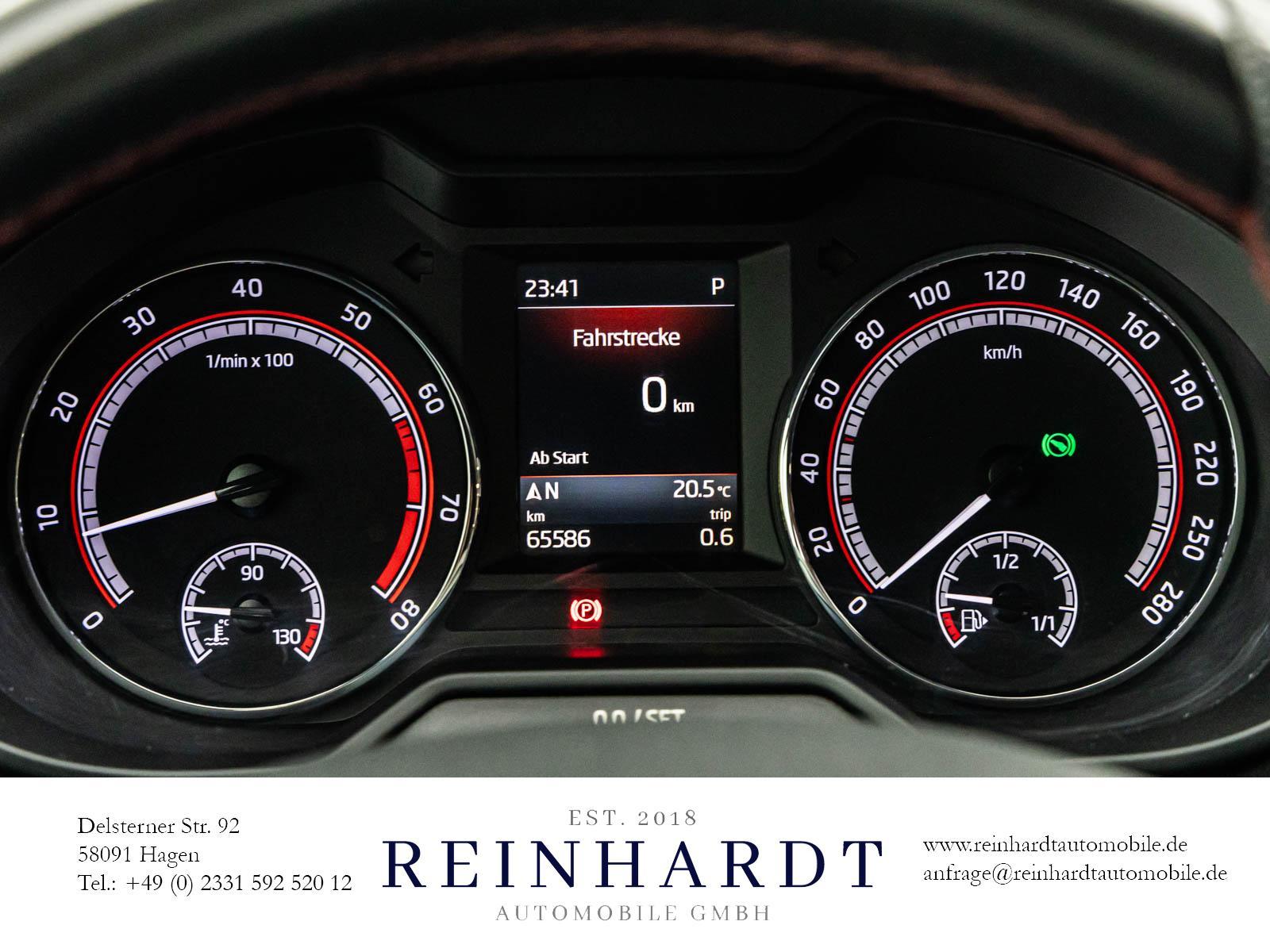 Skoda OCTAVIA COMBI RS 245 18Z./LED/ACC/TOTW/DCC/StHz.