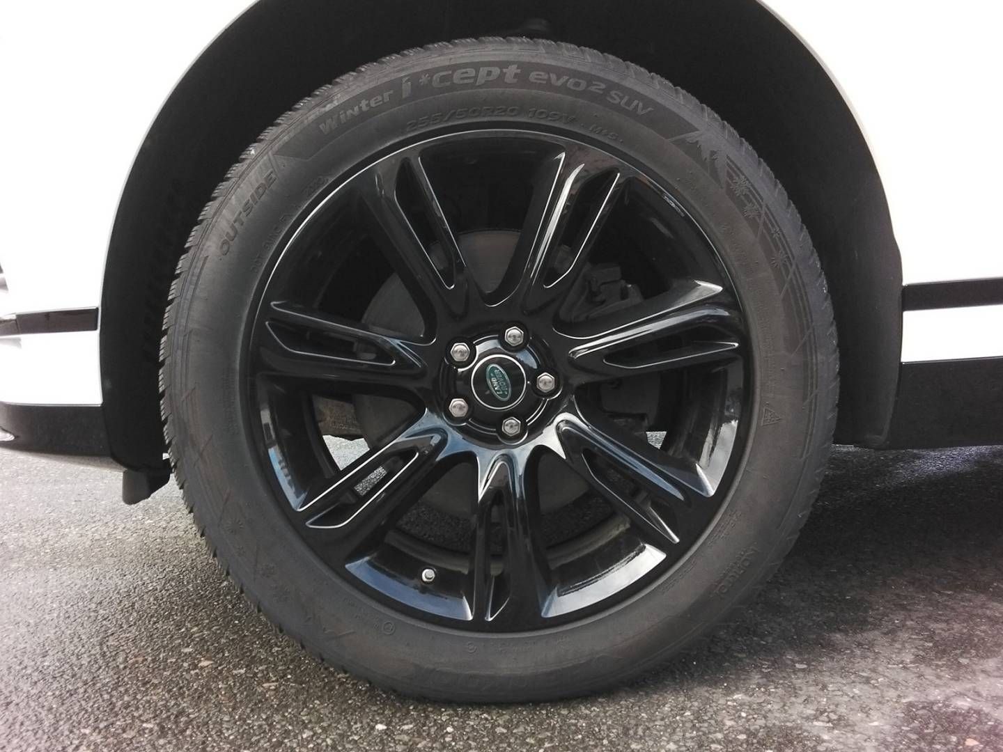 Fahrzeugabbildung Land Rover RANGE ROVER VELAR D300 R-DYNAMIC SE