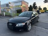 Audi A4 2.0 TDI LEDER / 8xALU