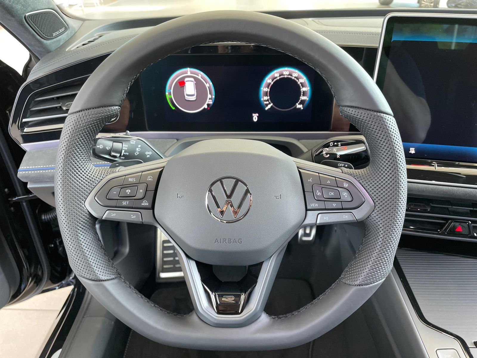 Volkswagen Passat R-Line 1.5 TSI eHybrid Signature ACC AHK foto 8
