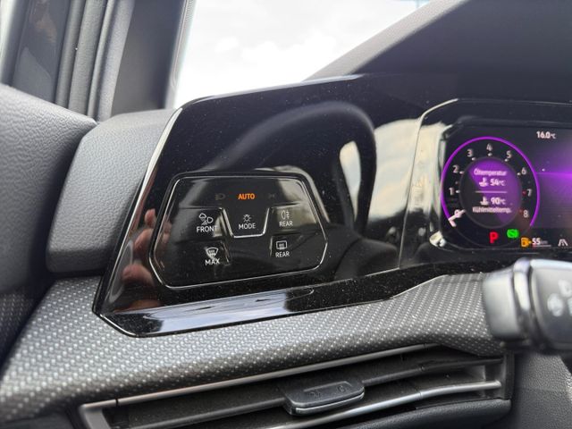Golf 8 VIII R-Line 1.5 eTSI Navi ACC PDC v.+hi.