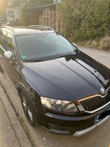 Skoda Octavia 1.8 TSI DSG 4x4 Scout Combi Scout - Skoda Octavia: Allradantrieb, 1.8