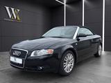 Audi A4 Cabriolet 1.8 T / PDC / Bose / Scheckheft - Audi A4 mit Benzin-Antrieb: Cabrio