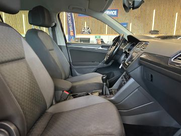 Volkswagen Tiguan Comfortline BMTStart-Stopp *1. Hand*SHZ*