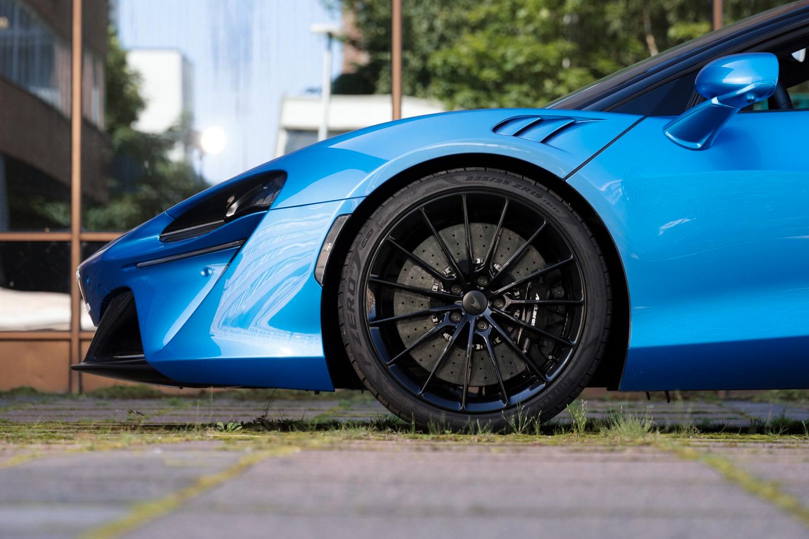 McLaren Artura Spider MSO 700Ps.