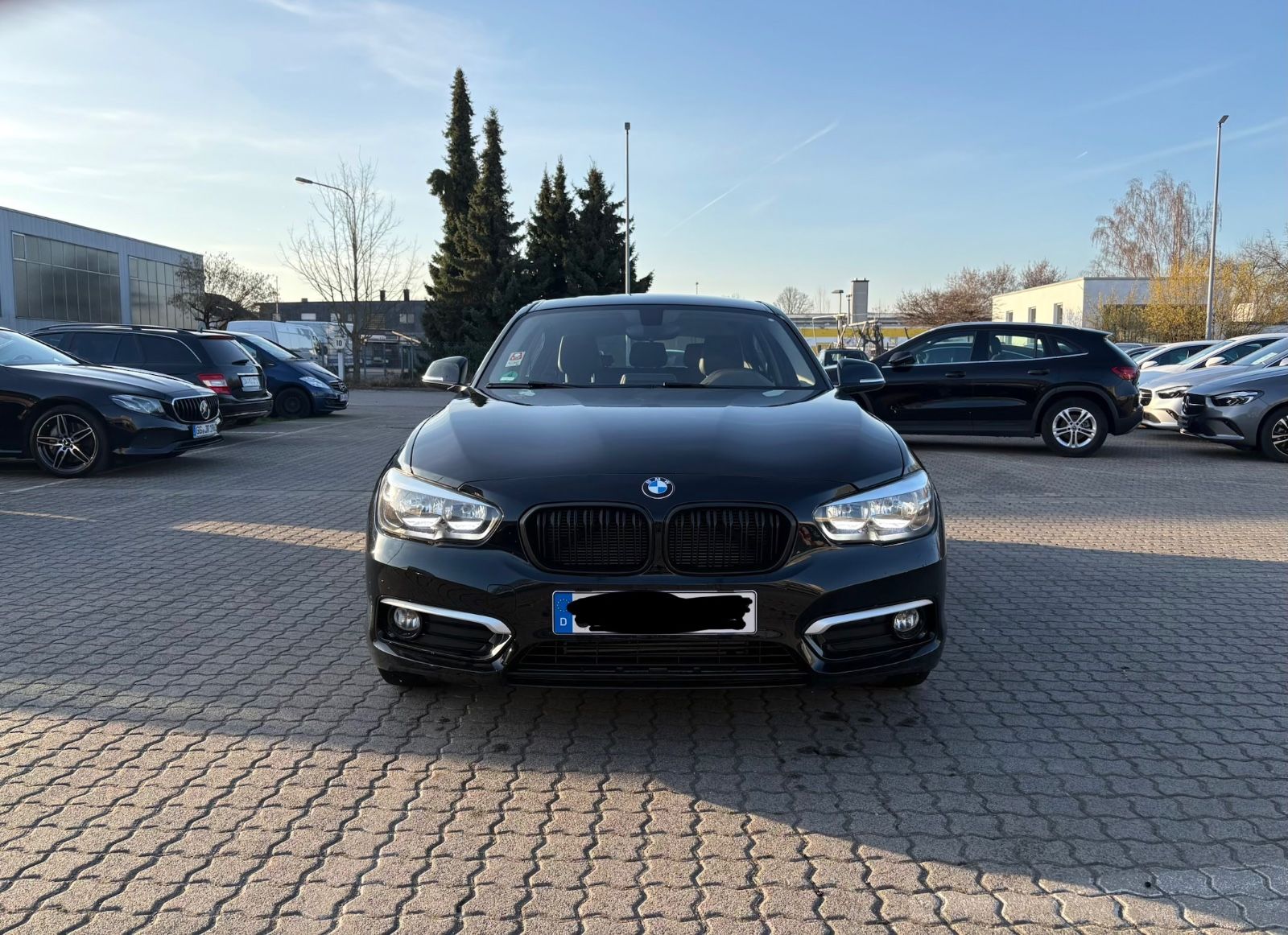 BMW BMW 118i  *EZ:2018* *67.000 km*