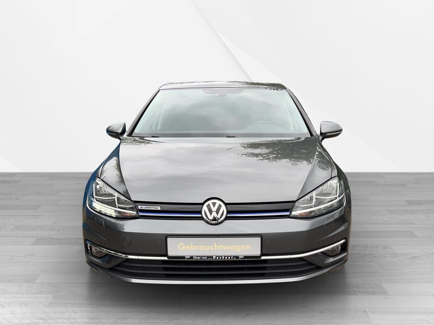 Fahrzeugabbildung Volkswagen Golf Comfortline VII 1.5 TSI, Comfortline, Navi,