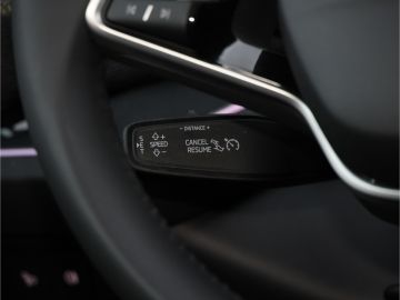 Skoda Kodiaq Selection 2.0 TDI 4x4 DSG LED AHK Kamera