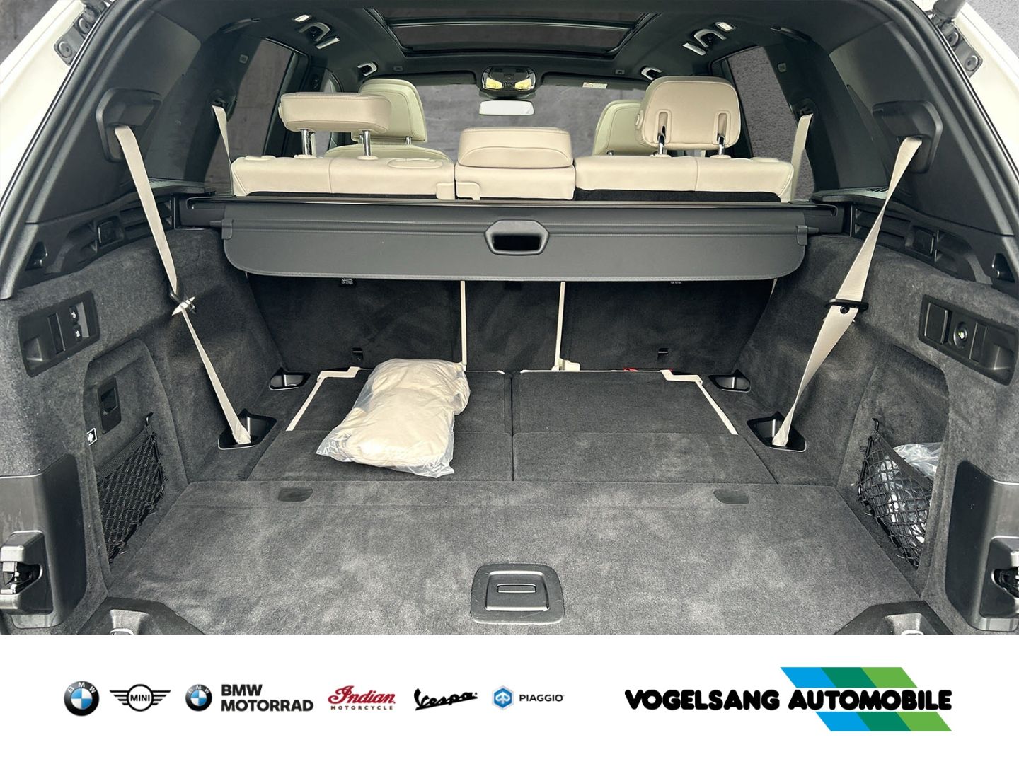 Fahrzeugabbildung BMW X5 30d xDrive,M Sport,7-Sitzer,Standheizung,AHK