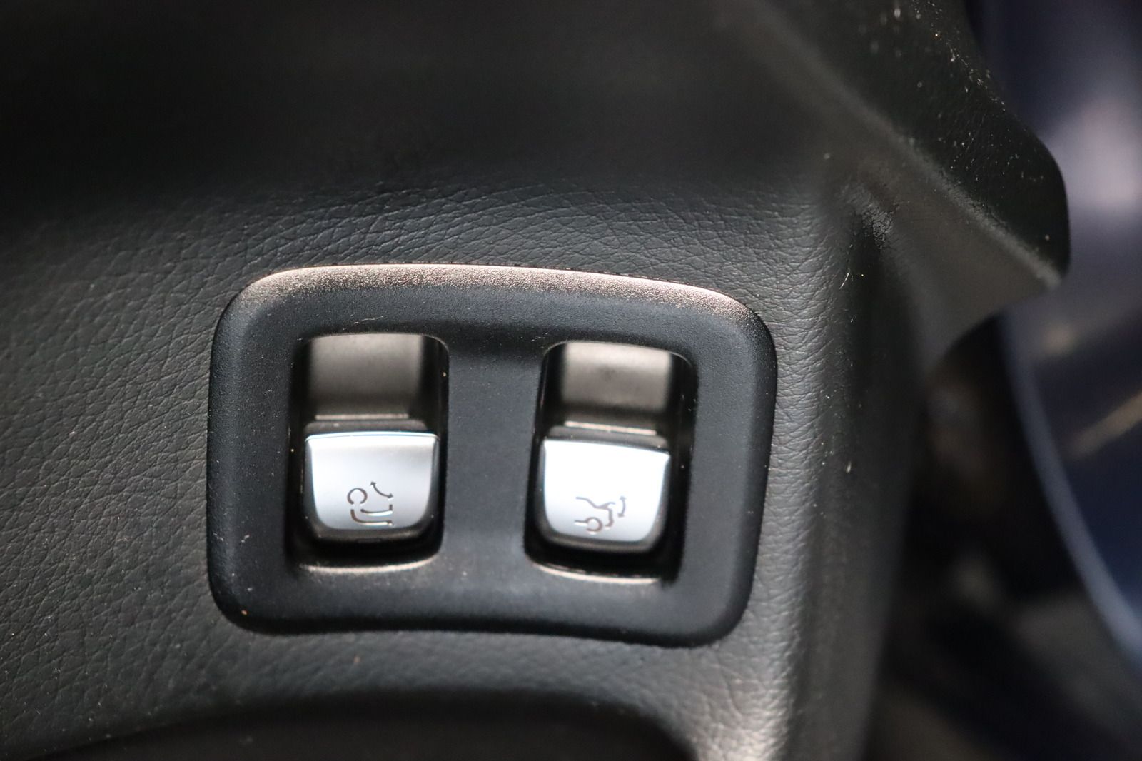 Fahrzeugabbildung Mercedes-Benz GLC 250 d 4Matic Navi * ILS * Sitzhzg