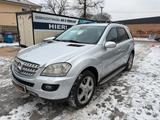 Mercedes-Benz ML 420 CDI*TUV NEU*AHK* - Mercedes-Benz ML 420 mit Diesel-Antrieb