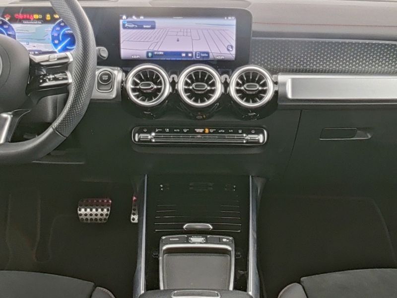 Fahrzeugabbildung Mercedes-Benz EQB 250+ AMG*FAP*360°KAM*HUD*BURMESTER*AMBIENTEB
