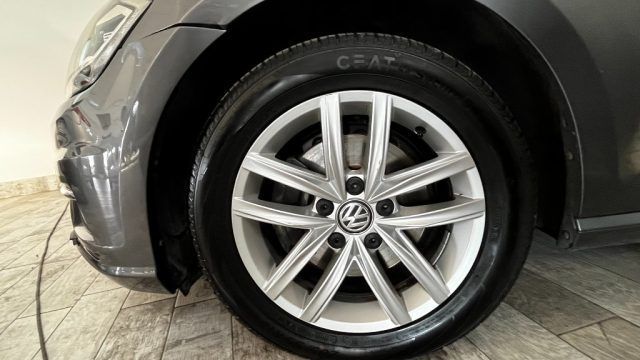 Volkswagen VOLKSWAGEN Golf 2.0 TDI DSG 5p. Business BlueMot imagem 3