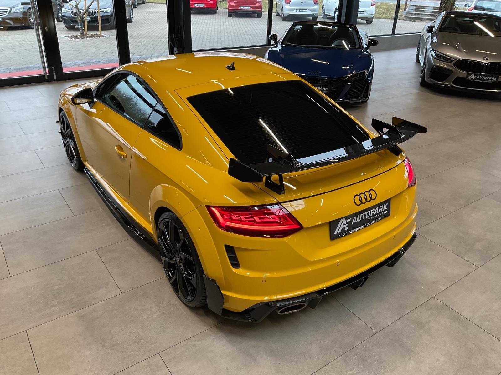 Audi TT RS Coupe Akropovic B&O Matrix 440PS 280km/h