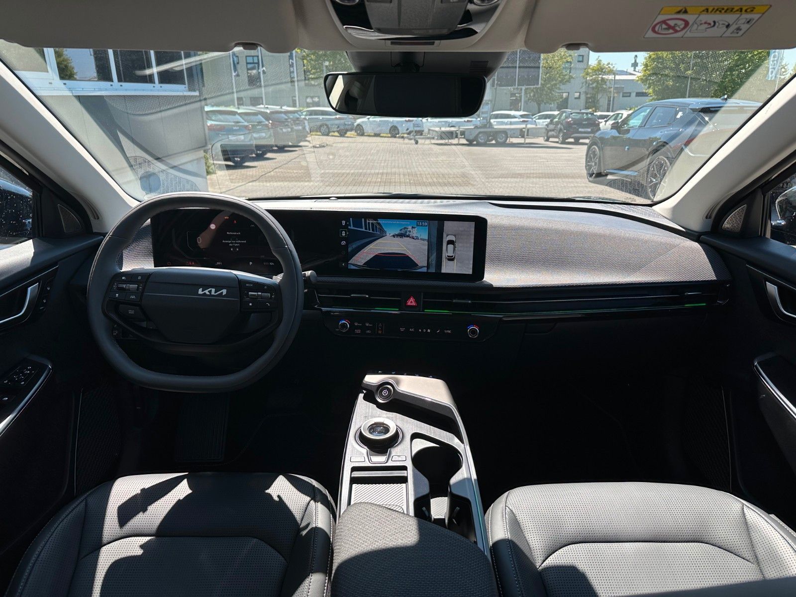 Fahrzeugabbildung Kia EV6 FL EARTH 84 RWD WP CO AS SD DR