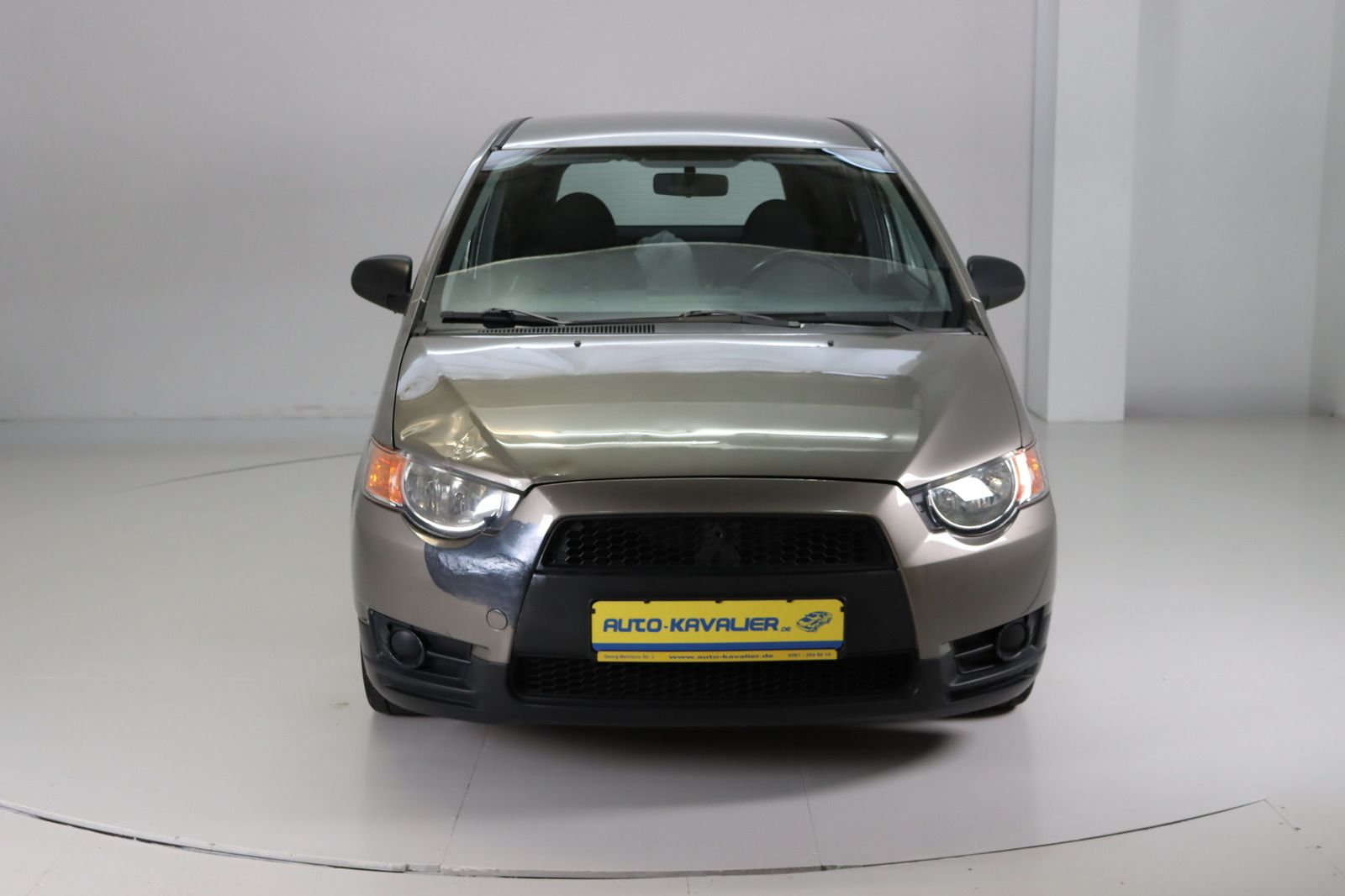 Fahrzeugabbildung Mitsubishi Colt 1.1 wenig Km * HU/AU bis 03.25