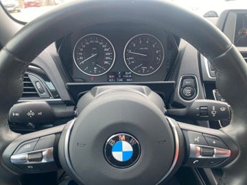 Bild 12 BMW 220 220i Cabrio M Sport*1HD*11.000KM*LEDER*SHZ*XENON