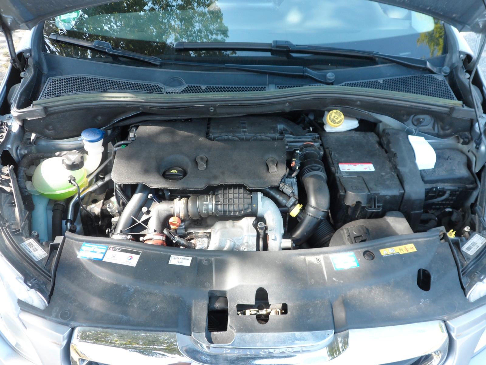 Peugeot 2008 Business-Line 1.Hand/TÜV & Service NEU
