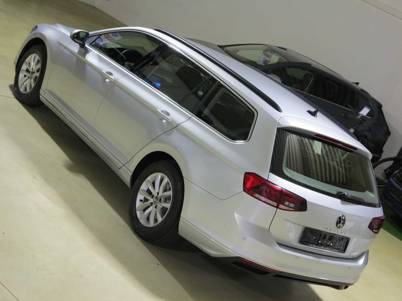 VW Passat Variant