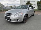 Kia cee'd 1.6l Klima 5-türer 1. Hand TÜV 03/2027 - Kia aus 2008: Cee D
