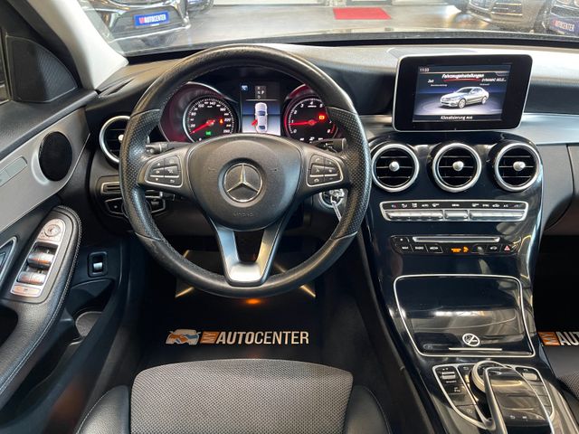 Mercedes-Benz C180 CGI Limousine Avantgarde*NAVI*LED*TEILLEDER