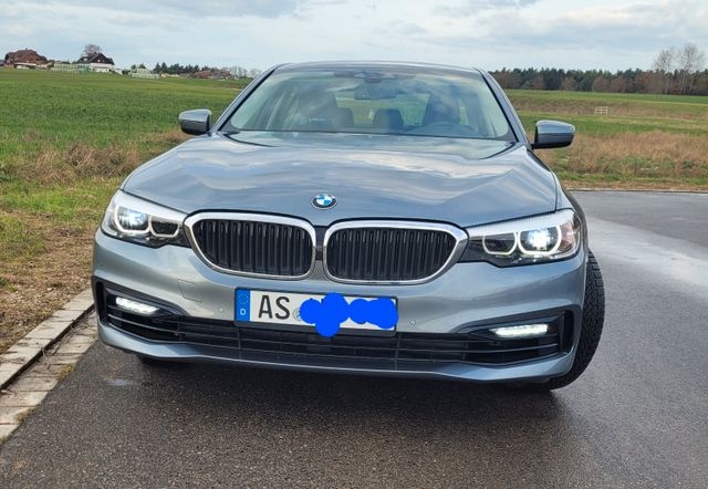 BMW 520d Sport Line Harman/Kardon Service NEU